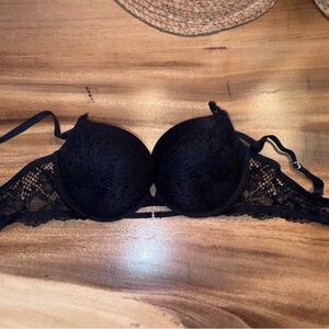 La SENZA Black Lace Push-Up Bra with Lace Band